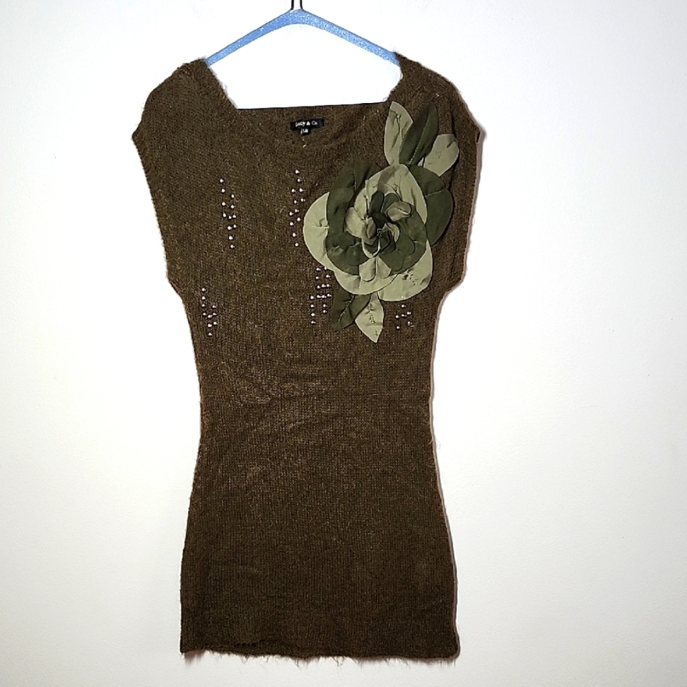 Lucy & Co Olive Green Mohair Knit Longline Short Sleeve Sweater Big Flower Accen